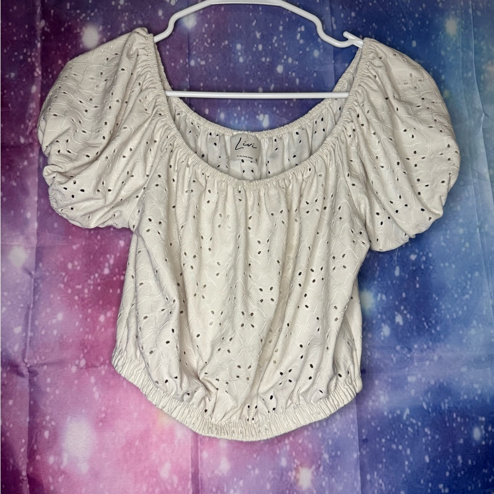 Livi by Olivia Rae eyelet cropped shirt 🛍